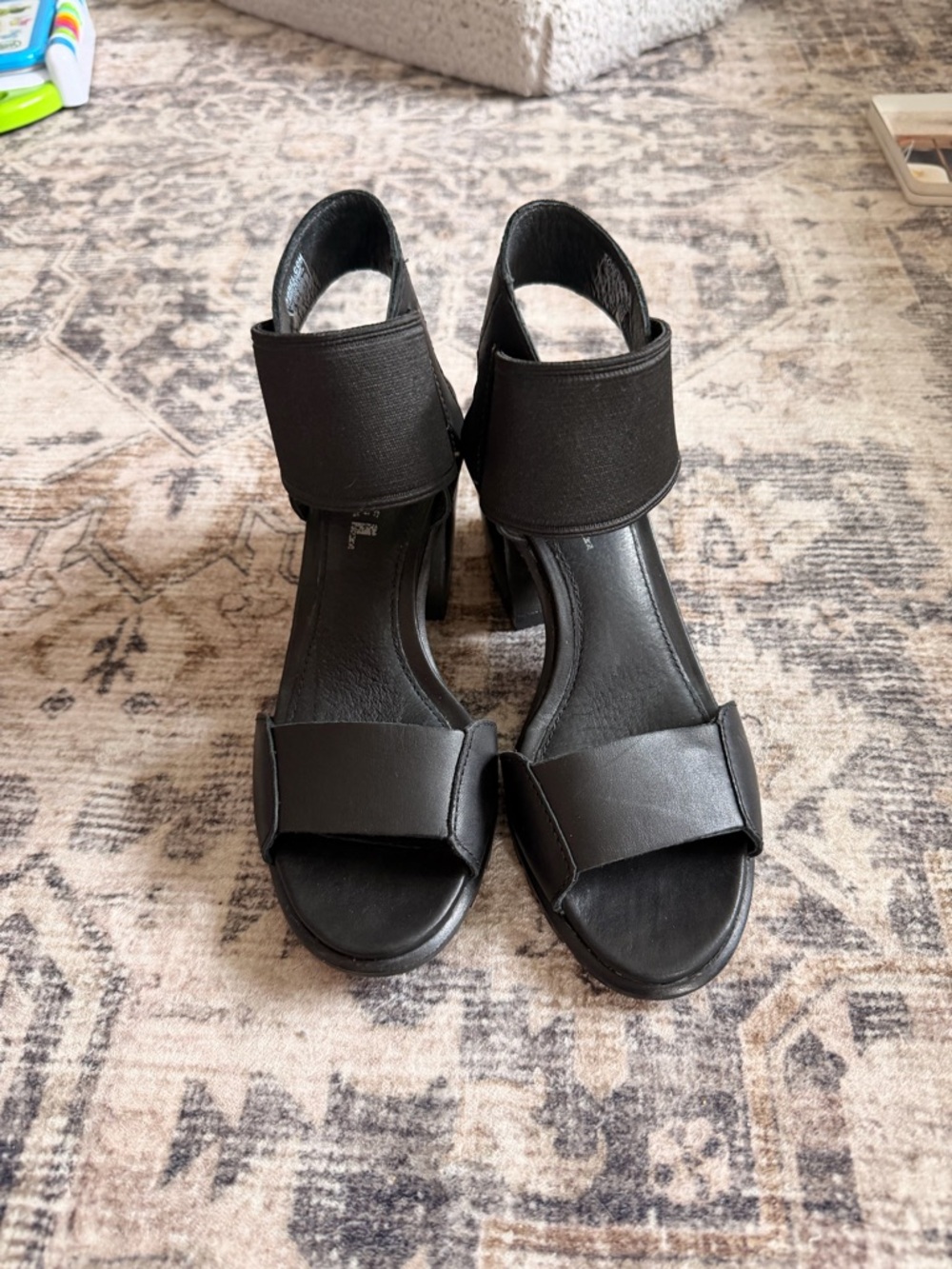 Sorel Black Leather Wedge Sandals | Ankle Strap | Women’s Size 6
